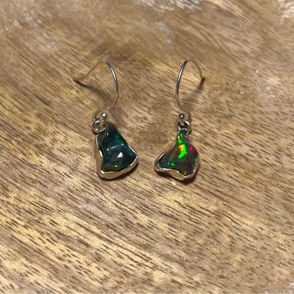 Black Ethiopian Opal Raw Form 925 Sterling Silver Earrings - Picture 4 of 11